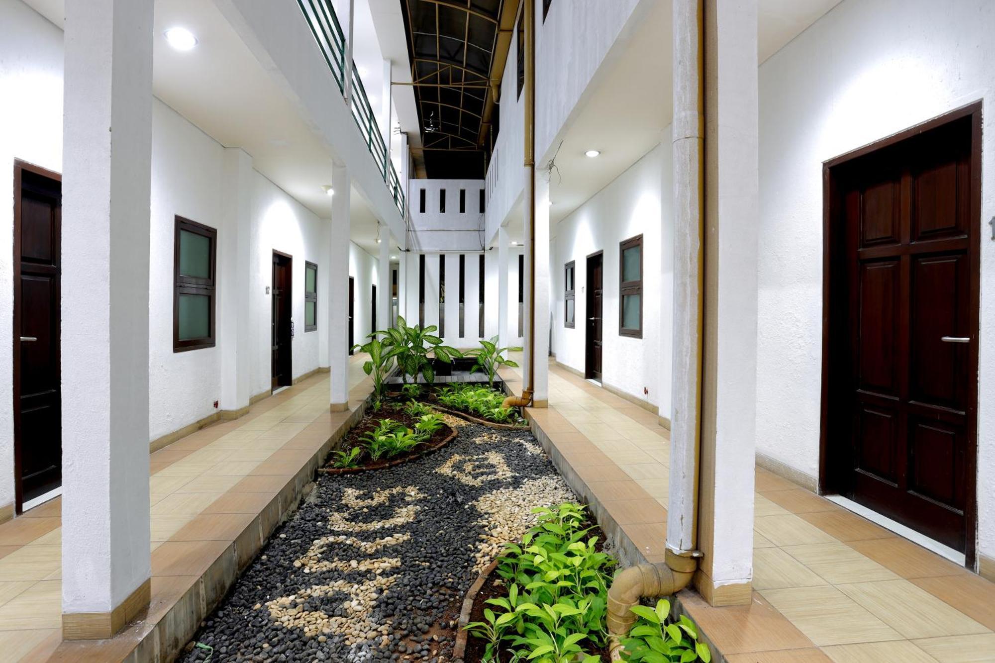 Jambuluwuk Residence Menteng Yakarta Exterior foto